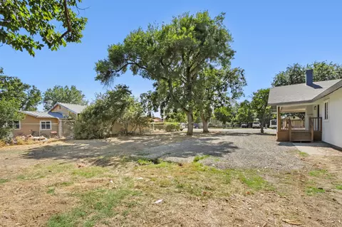 Exterior - 406 2nd St, Arbuckle, CA 95912 photo 7 of 15