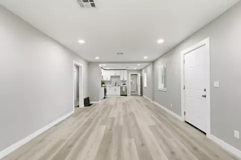 Entry Way - 406 2nd St, Arbuckle, CA 95912 photo 1 of 4