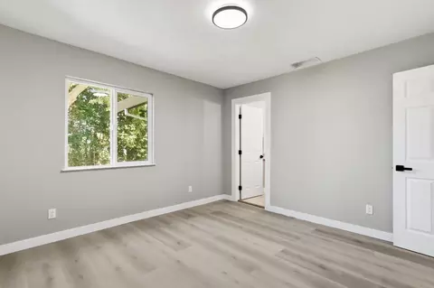 Bedroom - 406 2nd St, Arbuckle, CA 95912 photo 2 of 7