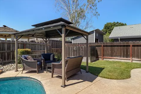 374 April Way, Manteca, CA 95336 photo 43