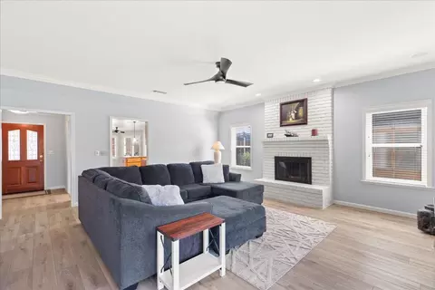 374 April Way, Manteca, CA 95336 photo 25