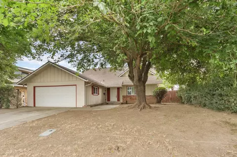 285 Chestnut St, Woodland, CA 95695