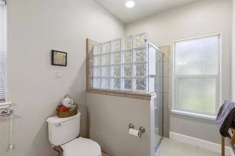 Bath - 4550 Newtown Rd, Placerville, CA 95667 photo 5 of 5