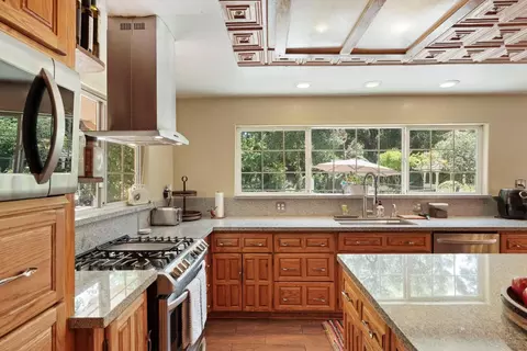 Kitchen - 6164 E Morada Ln, Stockton, CA 95212 photo 5 of 5