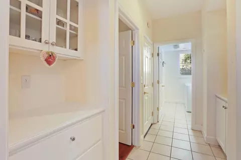 Entry Way - 2736 Daisy Ln, Tracy, CA 95377 photo 3 of 6