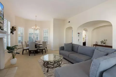 Living - 2736 Daisy Ln, Tracy, CA 95377 photo 3 of 4