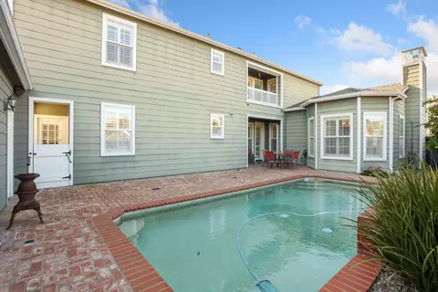 Exterior - 2736 Daisy Ln, Tracy, CA 95377 photo 4 of 10