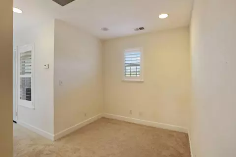 Bedroom - 2736 Daisy Ln, Tracy, CA 95377 photo 3 of 10