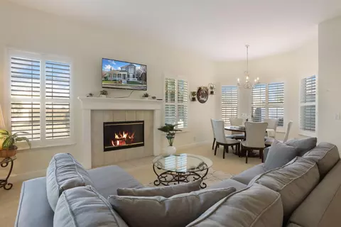 Living - 2736 Daisy Ln, Tracy, CA 95377 photo 1 of 4