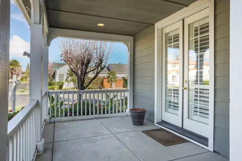 Exterior - 2736 Daisy Ln, Tracy, CA 95377 photo 8 of 10