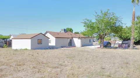 Exterior - 8503 Smith St, Patterson, CA 95363 photo 4 of 4
