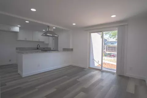 Living - 8503 Smith St, Patterson, CA 95363 photo 5 of 6