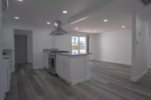 Living - 8503 Smith St, Patterson, CA 95363 photo 2 of 6