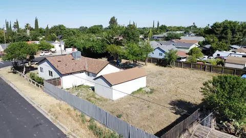 View/Area - 8503 Smith St, Patterson, CA 95363 photo 1 of 3