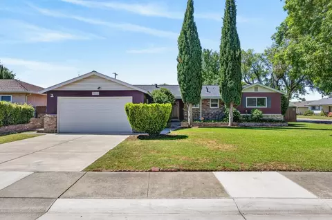 7012 Amherst St, Sacramento, CA 95822
