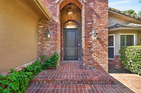 8595 Mackey Rd, Elk Grove, CA 95624