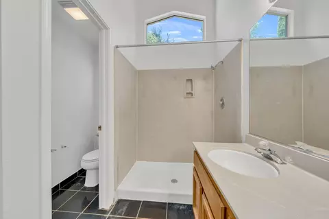 Bath - 4949 Juniper Hill Pl, Antelope, CA 95843 photo 2 of 3