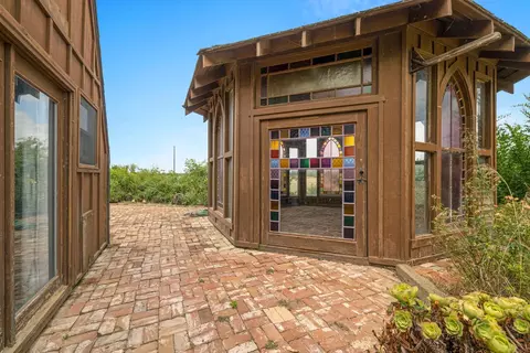 Exterior - 21907 Morris Rd, Crows Landing, CA 95313 photo 4 of 10