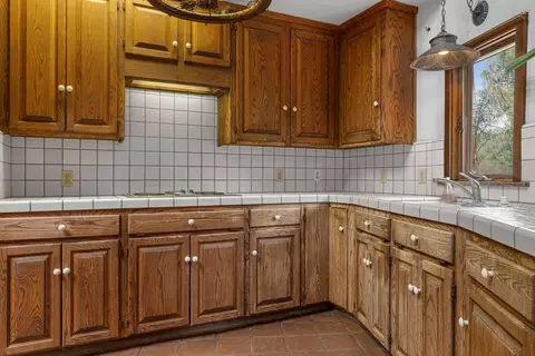 Kitchen - 21907 Morris Rd, Crows Landing, CA 95313 photo 3 of 4