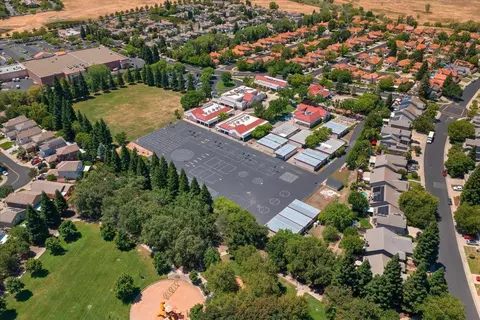 View/Area - 2835 Augusta Ct, Rocklin, CA 95765 photo 10 of 10