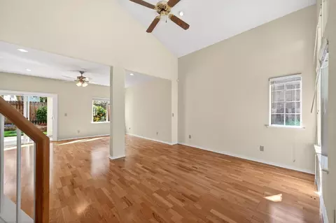 Living - 8314 Bramble Bush Cir, Antelope, CA 95843 photo 2 of 21