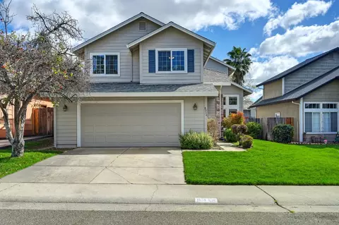 Exterior - 8314 Bramble Bush Cir, Antelope, CA 95843 photo 2 of 17