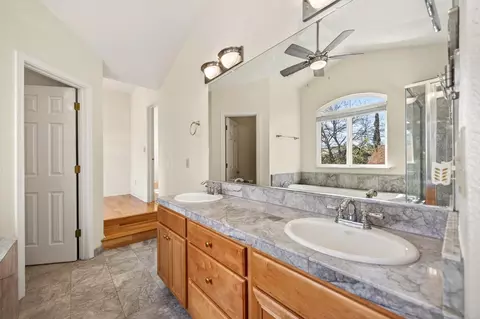 Bath - 8314 Bramble Bush Cir, Antelope, CA 95843 photo 8 of 8