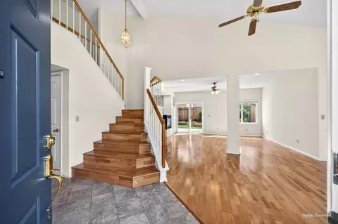 Entry Way - 8314 Bramble Bush Cir, Antelope, CA 95843 photo 2 of 6