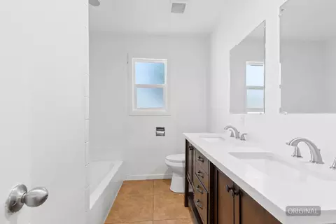 Bath - 1709 Barbara Way, Modesto, CA 95350 photo 2 of 3
