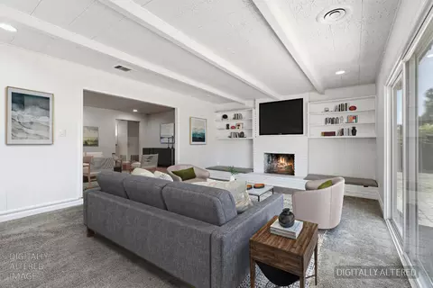 Living - 1709 Barbara Way, Modesto, CA 95350 photo 7 of 8