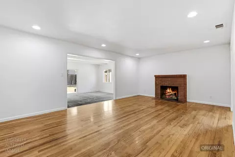 Living - 1709 Barbara Way, Modesto, CA 95350 photo 2 of 8
