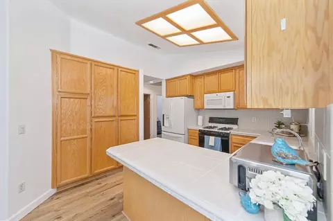 Kitchen - 180 Fillmore, Colfax, CA 95713 photo 2 of 3