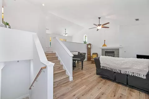 Entry Way - 180 Fillmore, Colfax, CA 95713 photo 1 of 2