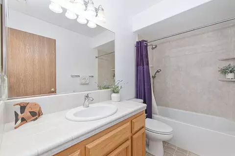 Bath - 180 Fillmore, Colfax, CA 95713 photo 1 of 2