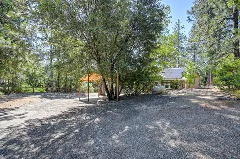 Exterior - 180 Fillmore, Colfax, CA 95713 photo 3 of 9