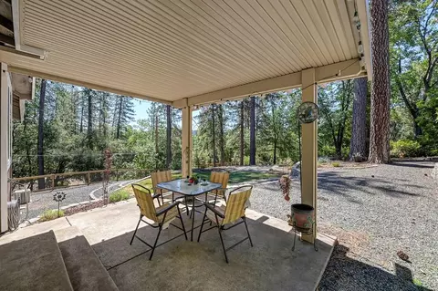 Exterior - 180 Fillmore, Colfax, CA 95713 photo 5 of 9