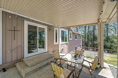 Exterior - 180 Fillmore, Colfax, CA 95713 photo 6 of 9