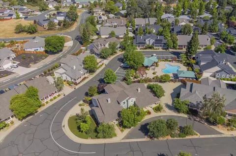 View/Area - 308 Fieldstone Dr #1, Murphys, CA 95247 photo 2 of 7