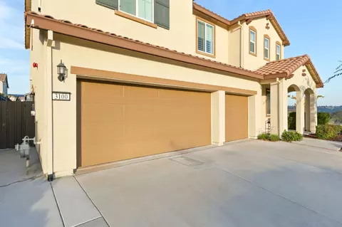 Exterior - 3100 Colt Ct, Rocklin, CA 95765 photo 4 of 13