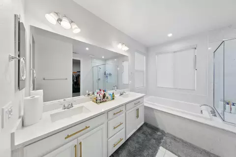 Bath - 3100 Colt Ct, Rocklin, CA 95765 photo 3 of 9