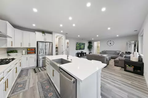 Kitchen - 3100 Colt Ct, Rocklin, CA 95765 photo 6 of 9