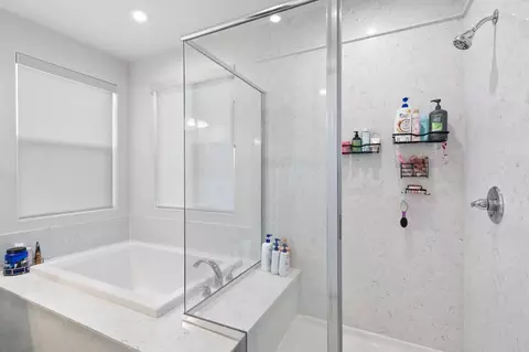 Bath - 3100 Colt Ct, Rocklin, CA 95765 photo 5 of 9