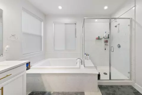 Bath - 3100 Colt Ct, Rocklin, CA 95765 photo 6 of 9