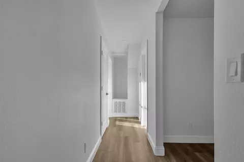 Entry Way - 1209 E Pine St, Lodi, CA 95240 photo 1 of 11