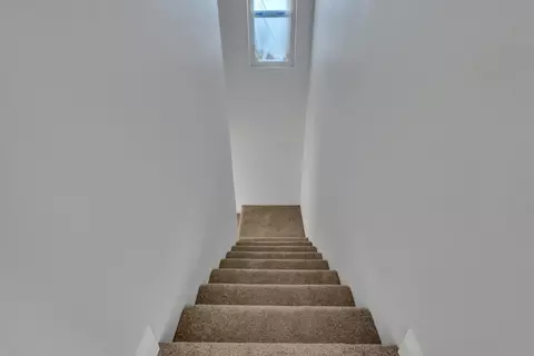 Entry Way - 1209 E Pine St, Lodi, CA 95240 photo 10 of 11