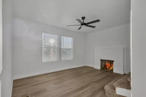 Living - 1209 E Pine St, Lodi, CA 95240 photo 12 of 14