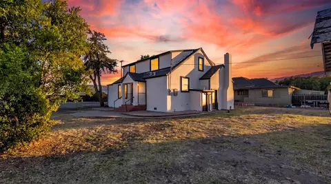 Exterior - 1209 E Pine St, Lodi, CA 95240 photo 2 of 8