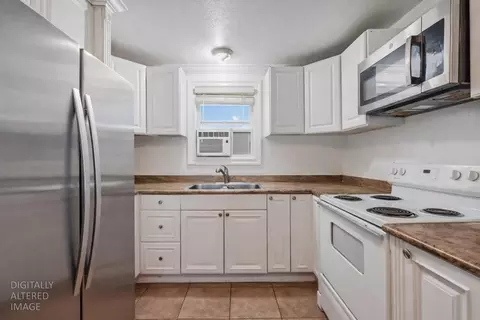 Kitchen - 1829 River Rd, Modesto, CA 95351 photo 1 of 4