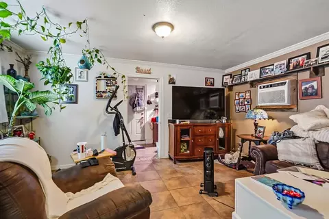 Living - 1829 River Rd, Modesto, CA 95351 photo 4 of 4