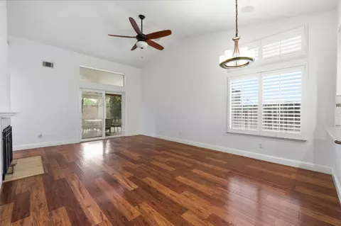 Living - 592 Charlemagne Ln, Tracy, CA 95376 photo 3 of 4